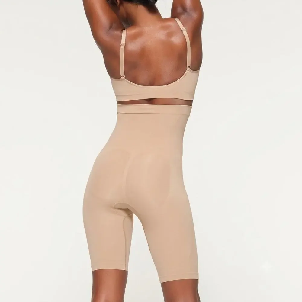 SKIMS SEAMLESS SCULPT High-Waisted Above The Knee Short - Mica Size M NWT #1990
